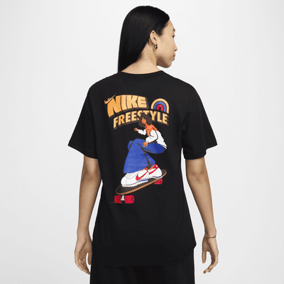Nike Sportswear Women's Loose Short-Sleeve T-Shirt. Nike ID